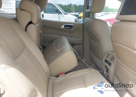 2014 Nissan Pathfinder Platinum z USA, uszkodzony, nr VIN 5N1AR2MNXEC693088